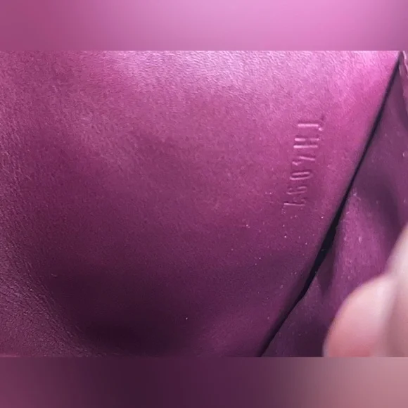 SOLD‼️LV Vernis Sarah Wallet in Amarante Burgundy (Full Set, Preloved) - Picture 5 of 15